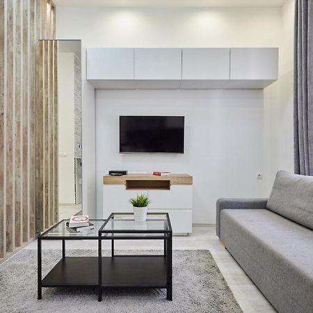 Cozy Little Apartment In Downtown บูดาเปสต์ ภายนอก รูปภาพ